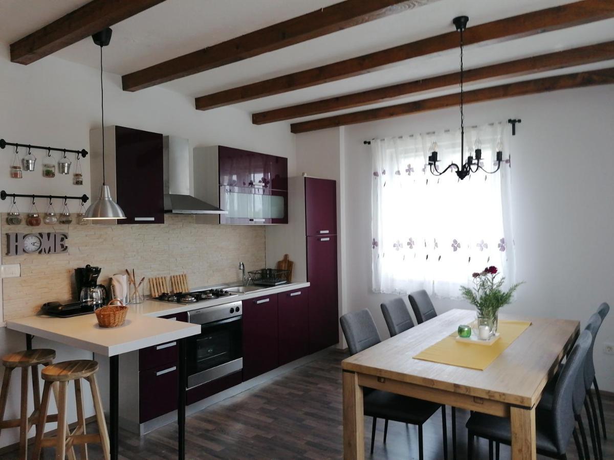 House Mario Near Rovinj Apartment กานฟานาร์ ภายนอก รูปภาพ