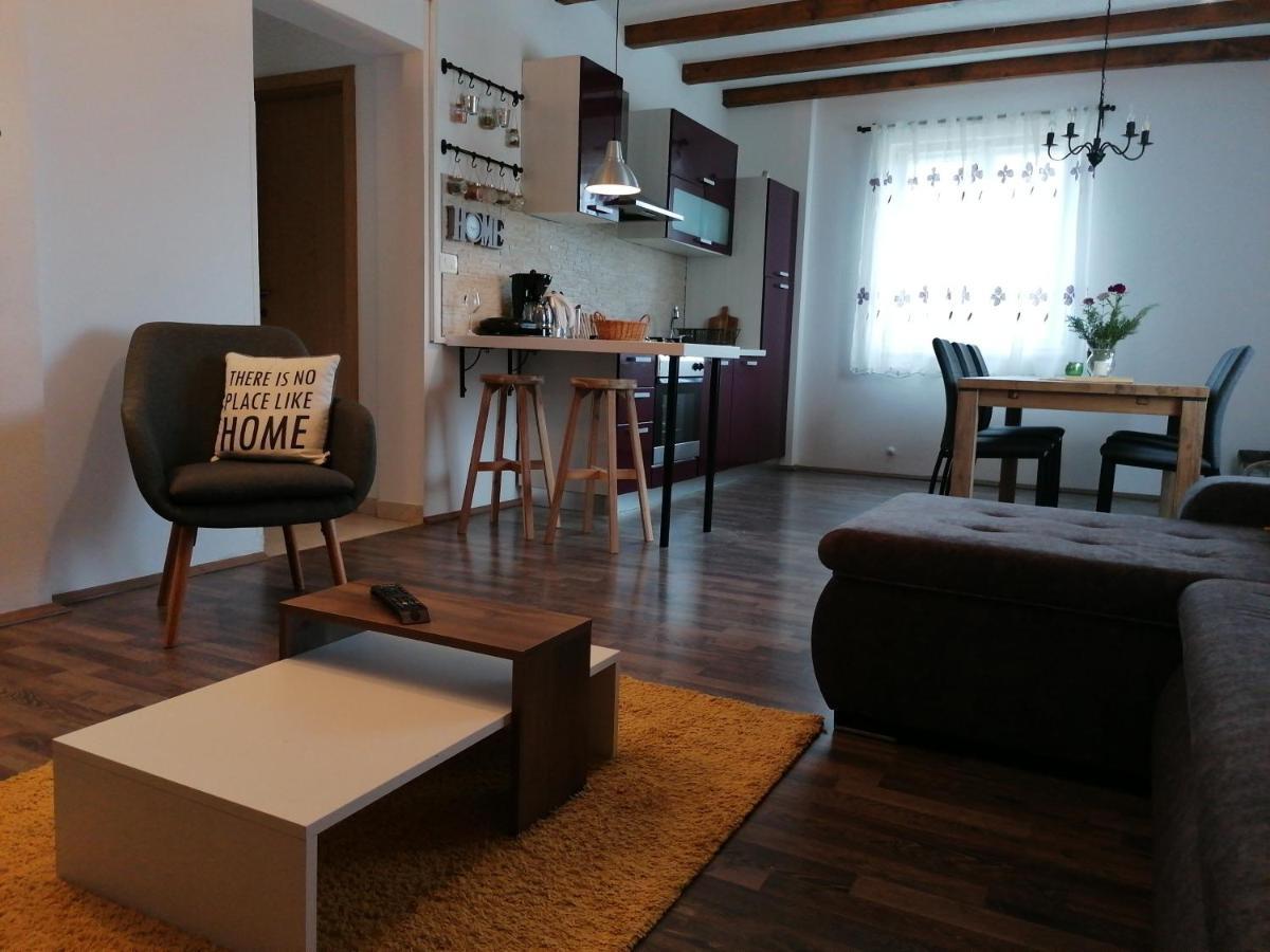 House Mario Near Rovinj Apartment กานฟานาร์ ภายนอก รูปภาพ