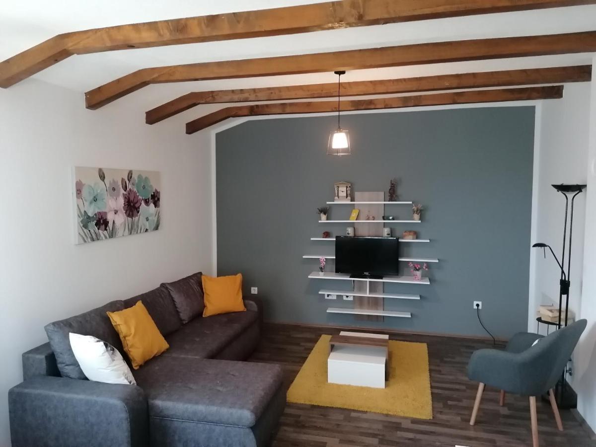 House Mario Near Rovinj Apartment กานฟานาร์ ภายนอก รูปภาพ